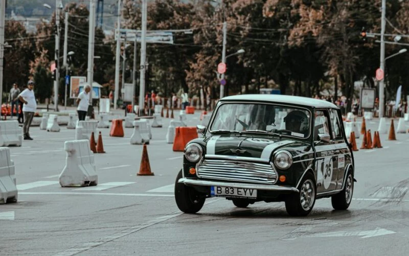 MINI представила ексклюзивну серію 1965 Victory Edition