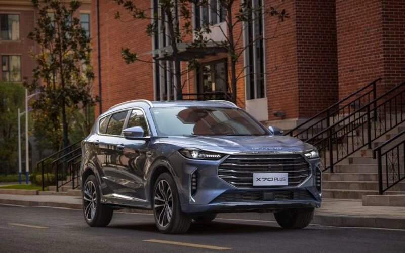 BYD представила новий великий кросовер Sealion 08 в Китаї