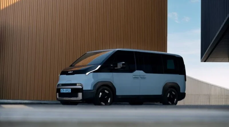 KIA готує до дебюту новий електричний фургон PV7 у вересні