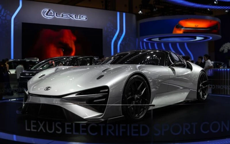 Lexus оголосив ціну на новий електрокросовер TZ
